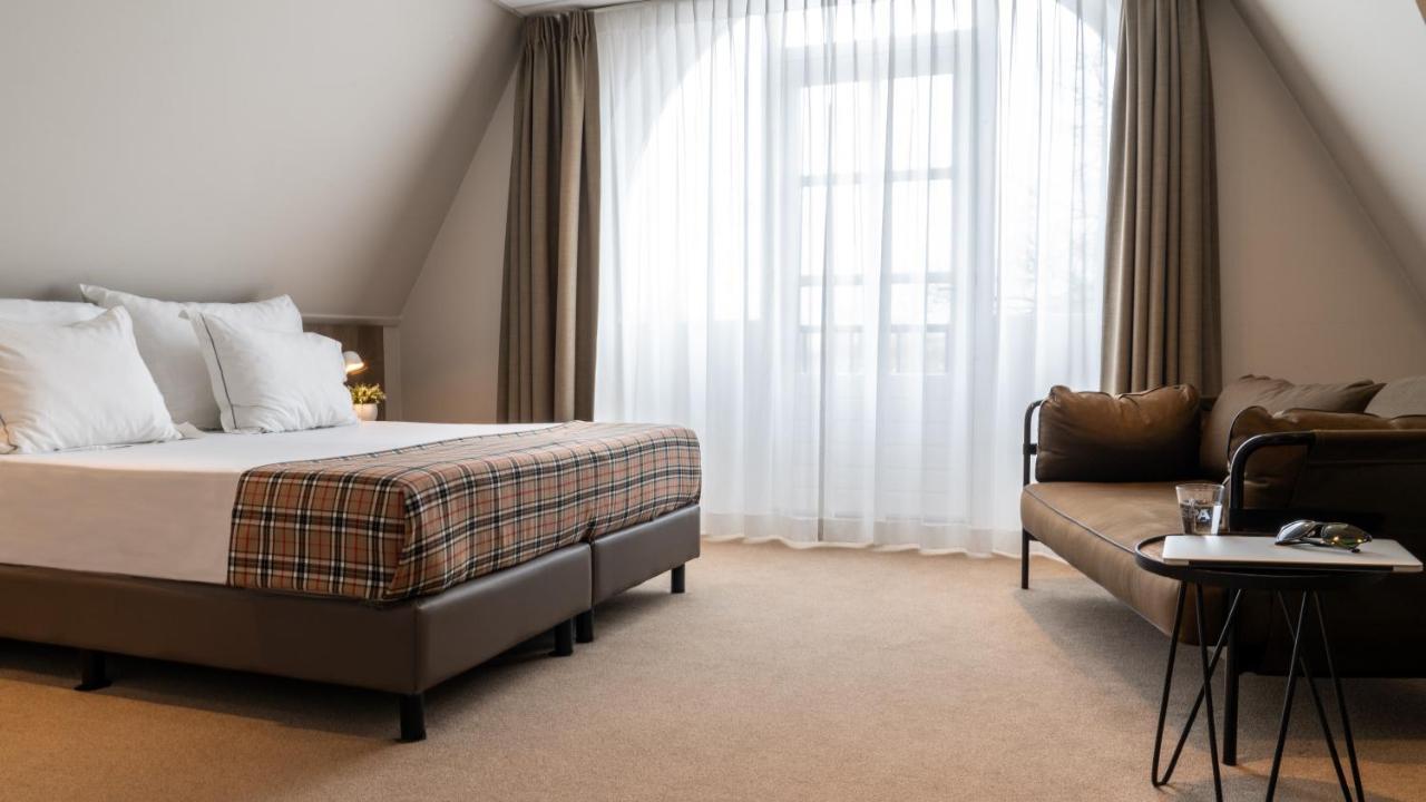 Hotel De Koepoort เอนเคาเซิน ภายนอก รูปภาพ