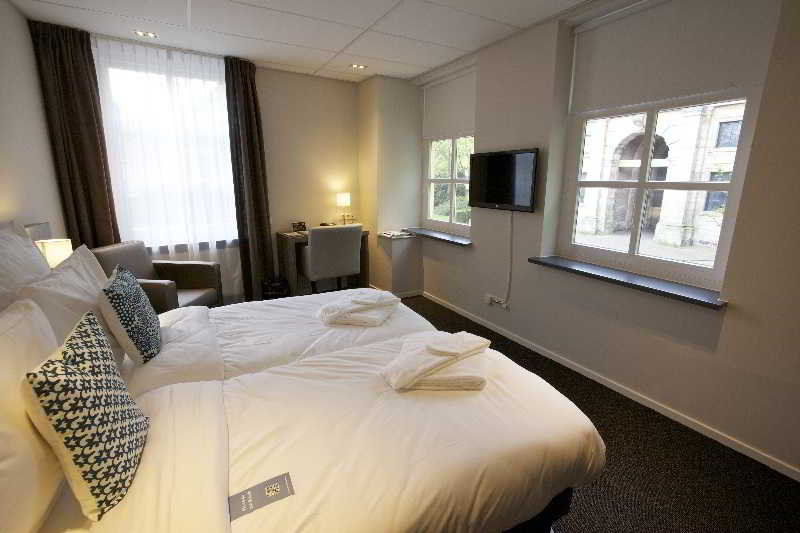 Hotel De Koepoort เอนเคาเซิน ภายนอก รูปภาพ