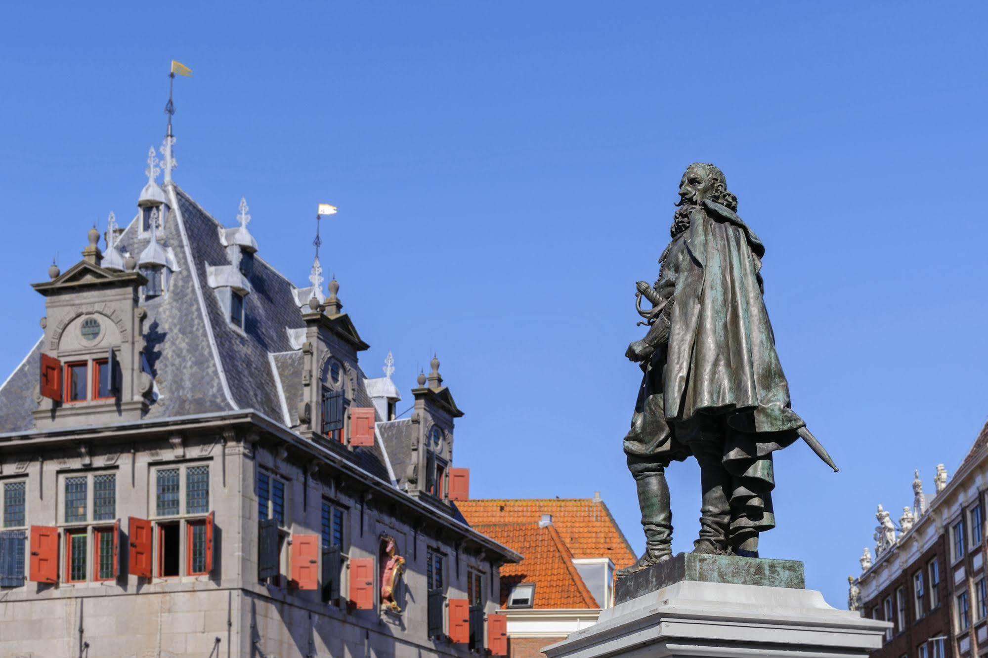 Hotel De Koepoort เอนเคาเซิน ภายนอก รูปภาพ
