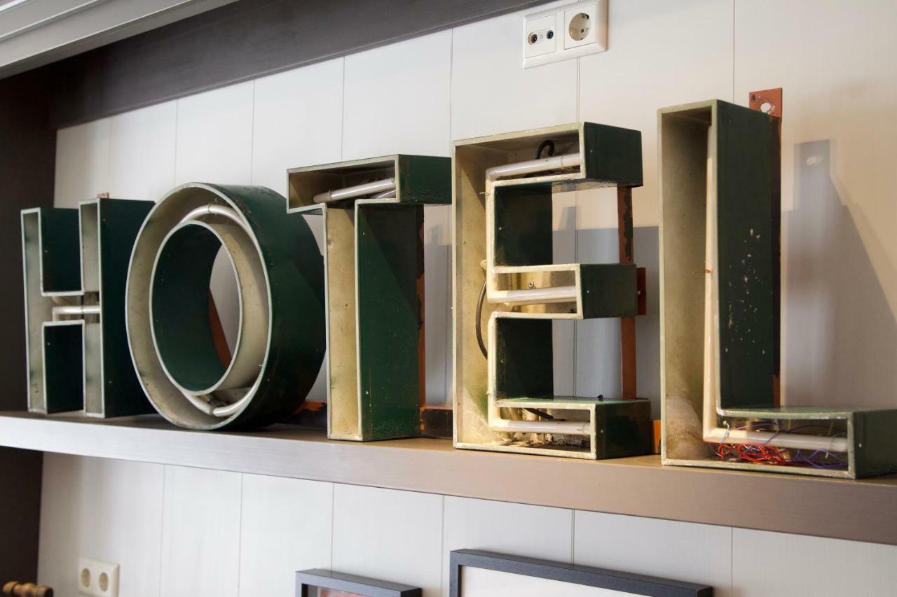 Hotel De Koepoort เอนเคาเซิน ภายนอก รูปภาพ
